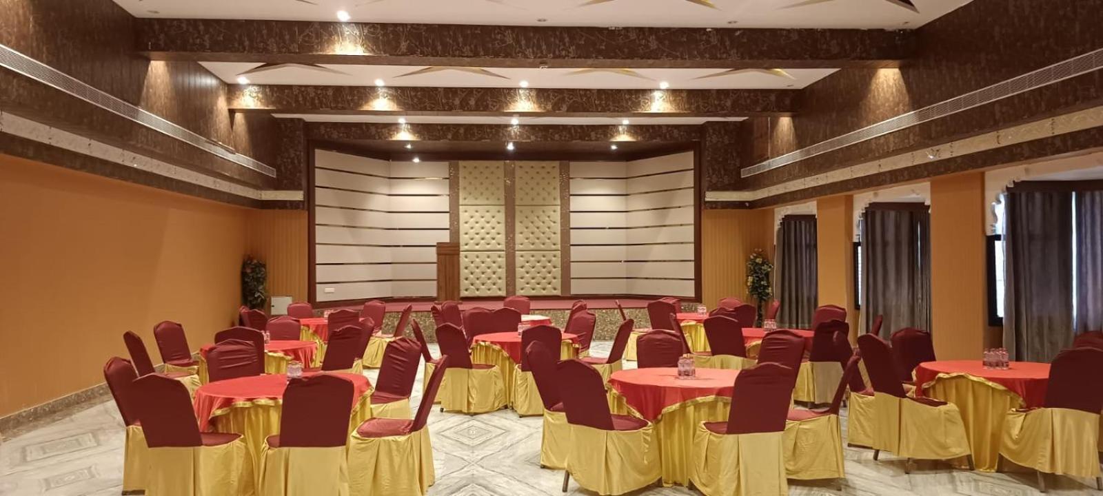 Gold Nest Rubystone Heritage Udaipur Bagian luar foto